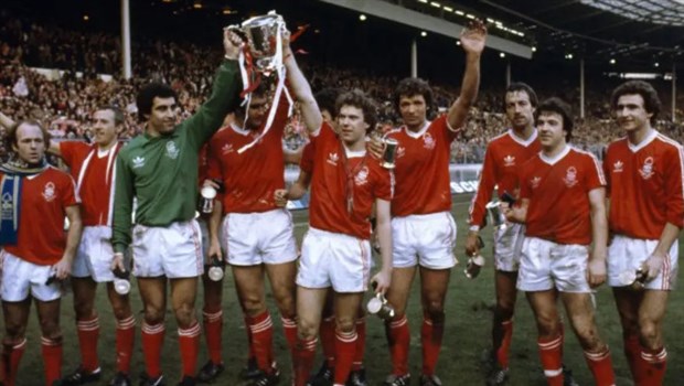 Nottingham Forest (Chuỗi trận bất bại: 42)