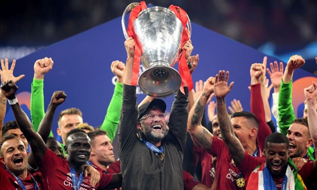 Ảnh bài viết Sao Ajax nhận mưa "gạch đá" từ CĐV Liverpool vì ảo tưởng
