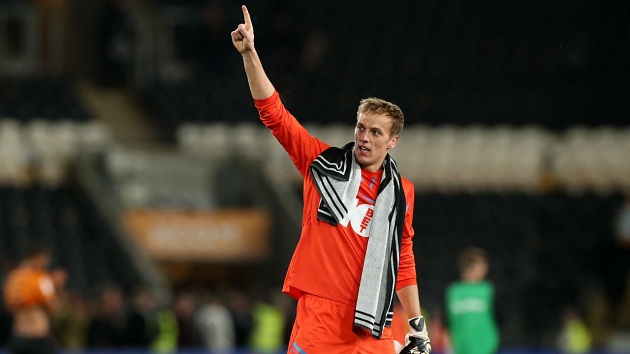 Ảnh bài viết Thủ môn 'khổng lồ' toả sáng ở Championship, Brighton khó lòng giữ chân