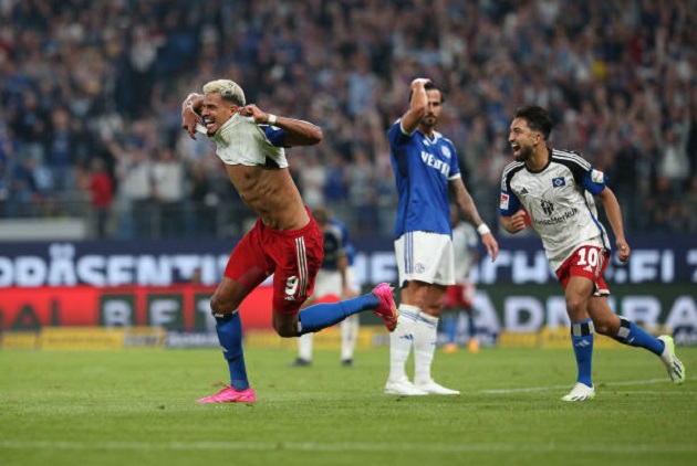 Hamburg và Schalke 04 tạo nên một khởi đầu mãn nhãn cho Bundesliga 2 mùa 23/24.