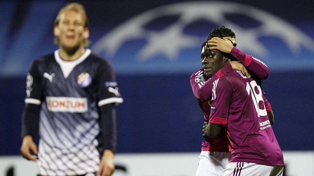 Bafetimbi Gomis giữ kỷ lục cú hattrick nhanh nhất lịch sử cúp C1 châu Âu suốt 11 năm.