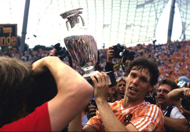 Ảnh bài viết EURO 1988: Marco van Basten - Thiên nga vùng Utrecht