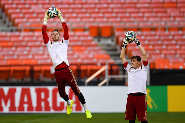 Ảnh bài viết De Gea và Iker Casillas: “Mèo nào cắn mỉu nào?”