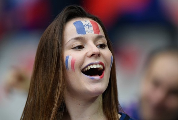 Ánh mắt háo hức được toát lên từ một fan nữ xinh xắn. Ảnh: Internet.