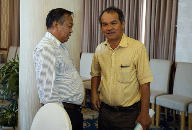 Những phản ứng của bầu Đức. Ảnh: Gia Khánh.