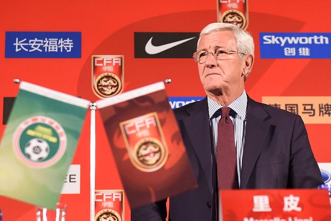 Trung Quốc cậy nhờ HLV Lippi đưa nền bóng đá nước nhà "hóa rồng". Ảnh: Internet.