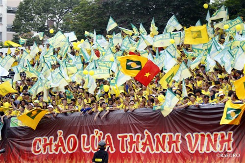 10000 CĐV sẽ đổ bộ sân Thống Nhất?