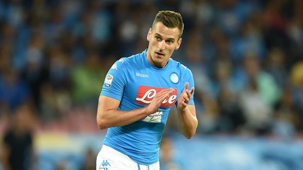 Arkadiusz Milik đang chật vật tìm lại phong độ sau chấn thương.