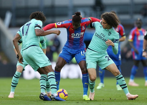 Emery vẫn chưa thể giúp Arsenal có thể khắc chế được lối đá Pressing của các đối thủ