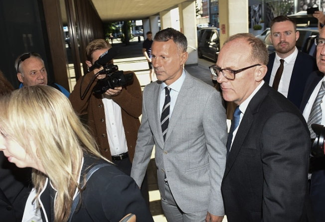 Giggs hầu tòa vì hàng loạt cáo buộc hành hung, cưỡng bức bạn gái cũ.