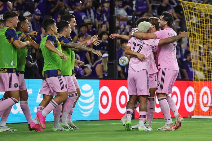 Inter Miami mở tỉ số trận đấu.