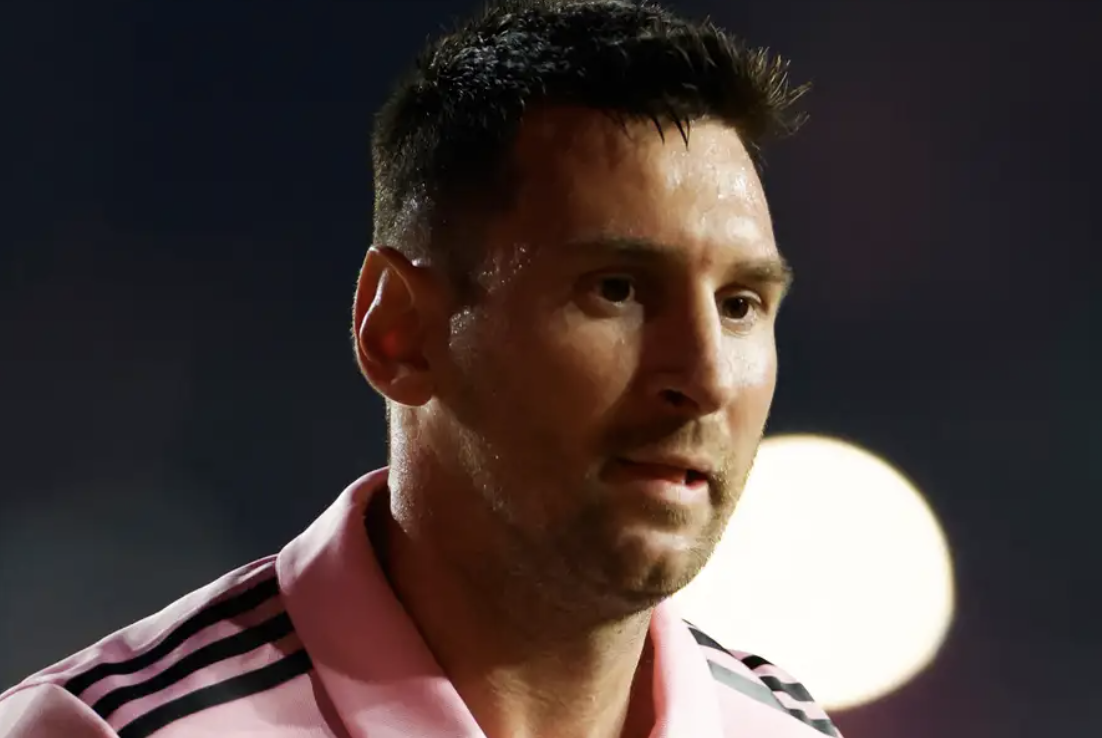 Đối thủ thừa nhận ngăn cản Messi là chuyện không tưởng.