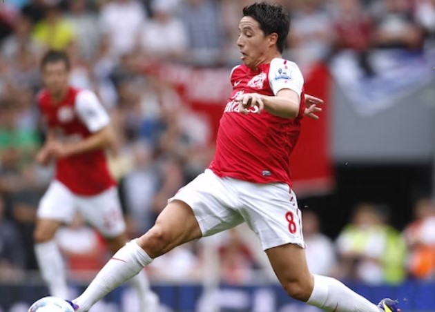 Nasri ngày còn khoác áo Arsenal.