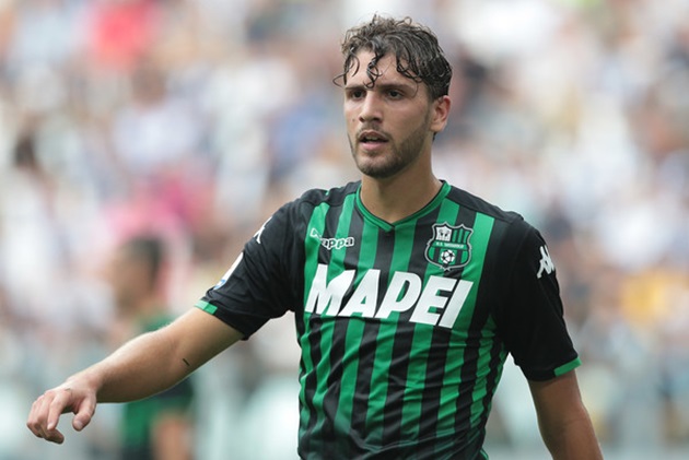 Manuel Locatelli đầy chững chạc tại Sassuolo.