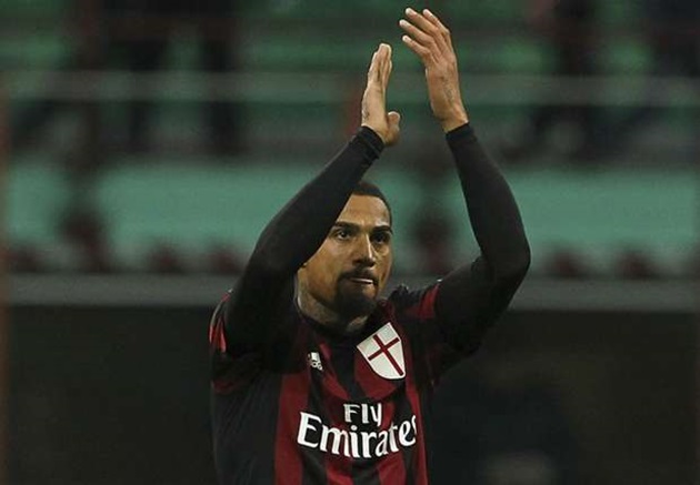 Kevin-Prince Boateng trong lần tái hợp với AC Milan năm 2016.