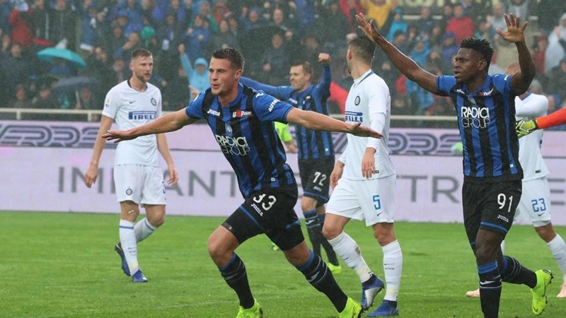 Thất bại 1-4 ở trận lượt đi khiến Inter Milan khó nuốt trôi.
