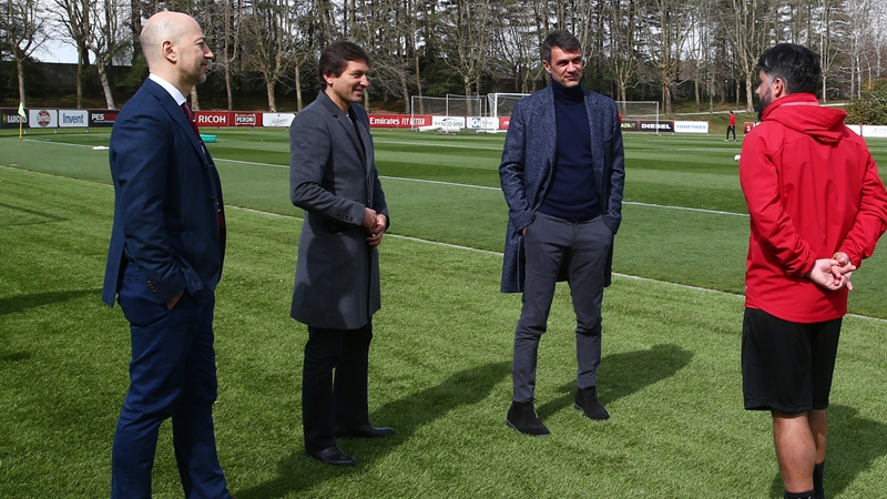 Mối quan hệ giữa các sếp tại AC Milan có vẻ như không thực sự êm đẹp.