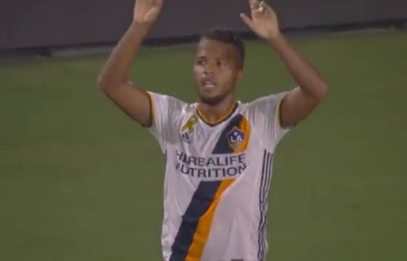 =2. Giovani Dos Santos (LA Galaxy): 5,7 triệu euro.