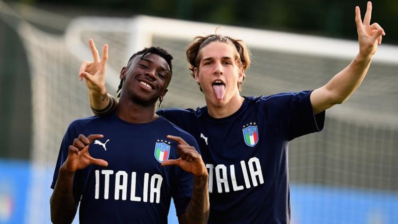 Nicolo Zaniolo và Moise Kean đang đứng trước tương lai bấp bênh.