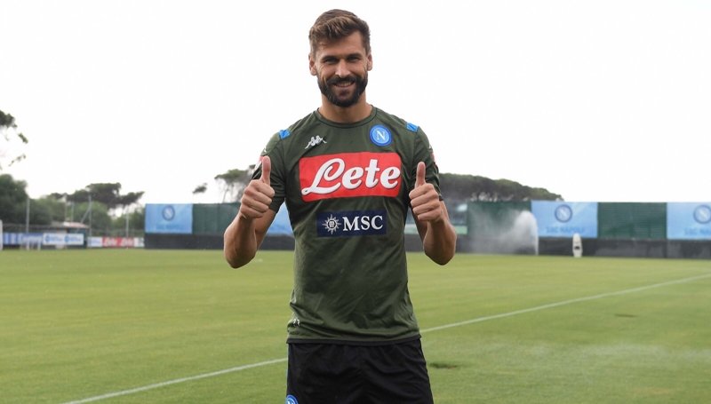 7. Fernando Llorente (Napoli): "Vua sư tử" được Napoli chiêu mộ vào ngày cuối cùng của thị trường chuyển nhượng mùa hè. Trong bối cảnh Arkadiusz Milik đang gặp chấn thương, nhiều khả năng anh sẽ được HLV Carlo Ancelotti tạo điều kiện ra sân ở cuộc chạm trán với Sampdoria.