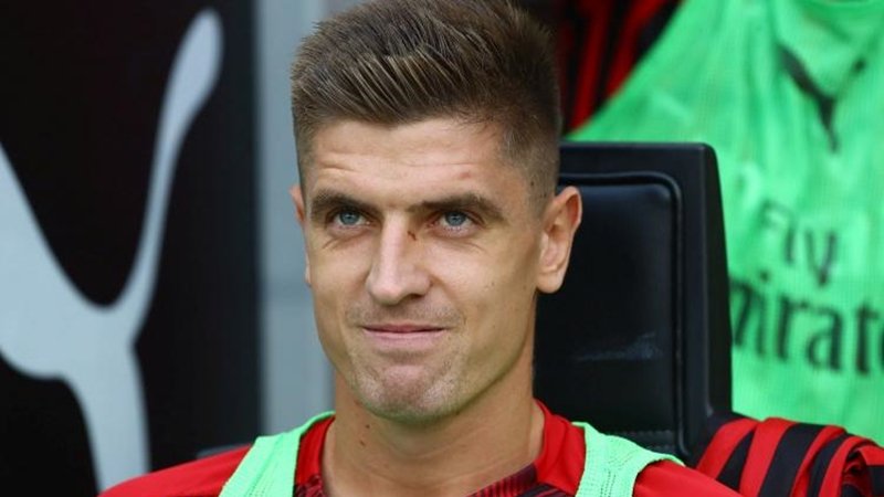 Chelsea cần xác định rõ mình cần gì ở Piatek.
