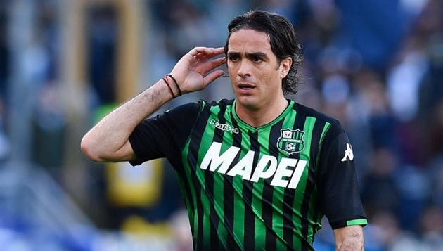 9. Alessandro Matri: Tiền đạo người Italia từng khoác áo AC Milan, Juventus, Lazio. Tuy nhiên, dấu ấn duy nhất của anh trong lòng người hâm mộ lại nằm ở vẻ đẹp như người mẫu.