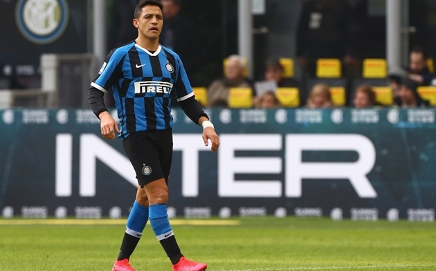 Đến lúc này, HLV Antonio Conte quyết định tung Alexis Sanchez vào sân. Tuy nhiên, tiền đạo người Chile không để lại bất kì dấu ấn nào.