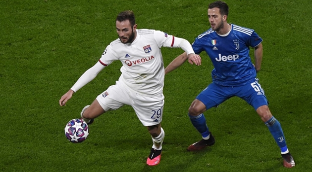 Rạng sáng nay (27/2), Olympique Lyon chạm trán Juventus tại Groupama Stadium trong khuôn khổ vòng 16 đội UEFA Champions League.
