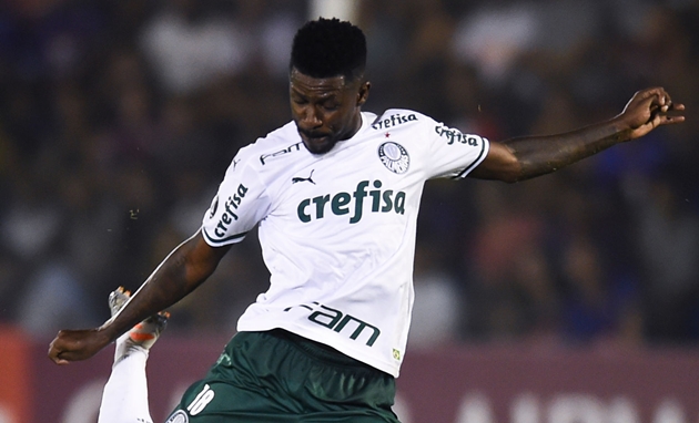 Ramires đã bước sang tuổi 33 vào ngày hôm qua (24/3/2020). Hi vọng rằng trong thời gian sắp tới, tiền vệ người Brazil sẽ được tận hưởng niềm hạnh phúc tại quê nhà.
