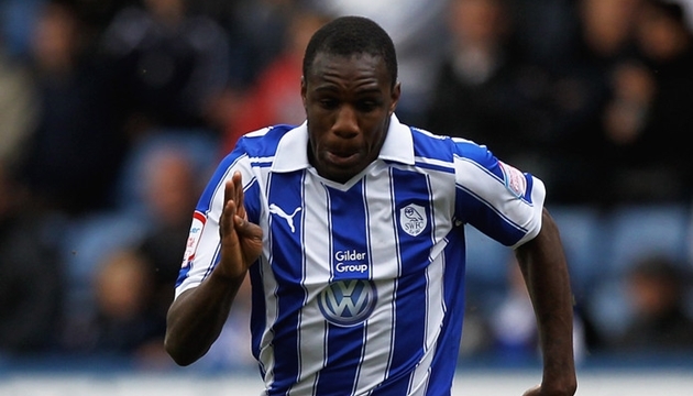 Nửa năm sau, cầu thủ chạy cánh người Anh chuyển sang Sheffield Wednesday. Với màn trình diễn ấn tượng, cuối mùa giải 2011 - 2012, anh đã được đội bóng này mua đứt. Tổng cộng, Michail Antonio đã có 18 lần sút tung mành lưới đối phương sau 84 trận trong màu áo Sheffield Wednesday.