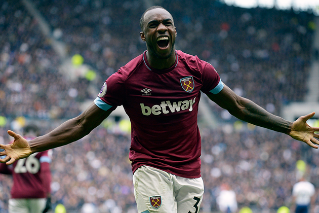 Sau 5 mùa giải khoác áo The Hammers, anh đã ra sân 144 trận và ghi được 30 bàn thắng. Michail Antonio nổi tiếng với nguồn năng lượng dồi dào, khả năng đi bóng lắt léo, tốc độ. Ngoài vị trí sở trường là chạy cánh, ngôi sao sinh năm 1990 còn có thể chơi ở vai trò tiền đạo cắm.