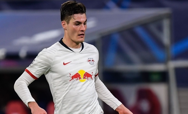 7. Patrik Schick: Mặc dù đã tìm lại phong độ của mình tại RB Leipzig nhưng tiền đạo người Cộng hòa Séc vẫn có nguy cơ bị AS Roma bán đứt bởi anh không chấp nhận dự bị cho Edin Dzeko.