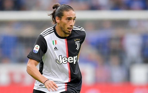 11. Martin Caceres (Uruguay): Đầu năm 2019, trung vệ người Uruguay trở về Juventus. Song, anh không được ban lãnh đạo Bianconeri kích hoạt điều khoản mua đứt từ Lazio.