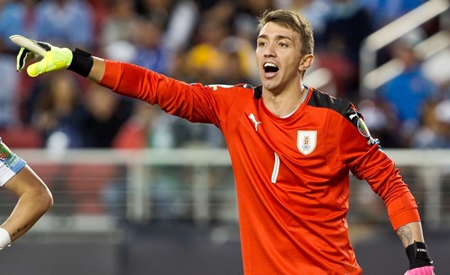 =4. Fernando Muslera: 116 lần ra sân. Vị trí người gác đền của Le Celeste đã thuộc về thủ môn của Galatasaray trong suốt 1 thập kỷ qua.