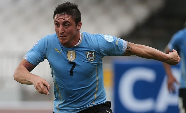 7. Cristian Rodriguez: 110 lần ra sân. Cựu sao Atletico Madrid đã có 15 năm cống hiến cho đội tuyển Uruguay.