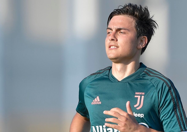 Điều này đã làm ảnh hưởng rất lớn đến sức khỏe của tiền đạo người Argentina. Ngoài việc khả năng hô hấp bị suy giảm, Dybala còn có dấu hiệu tăng cân sau quãng thời gian dài không tập luyện với cường độ cao.