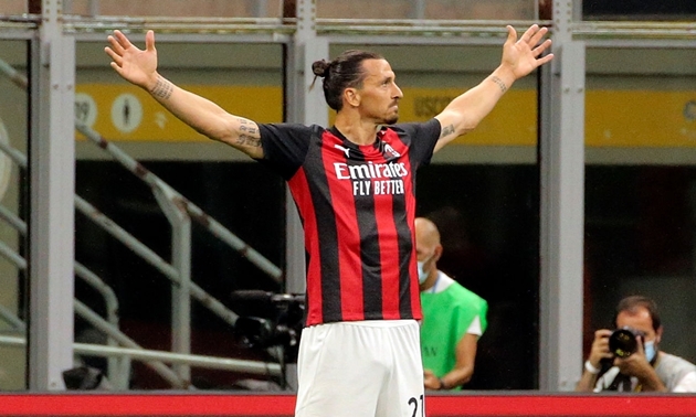 7. Zlatan Ibrahimovic: Tiền đạo người Thụy Điển chỉ cần nửa mùa giải để xuất hiện trong danh sách này. Điều đó đã cho thấy tầm ảnh hưởng của anh tại AC Milan.