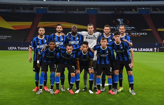 Ở trận đấu này, Romelu Lukaku sát cánh cùng Lautaro Martinez trên hàng công, trong khi Alexis Sanchez và Christian Eriksen phải ngồi dự bị.