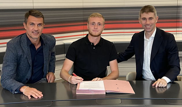 Tommaso Pobega gia hạn hợp đồng với AC Milan đến tháng 6/2025.