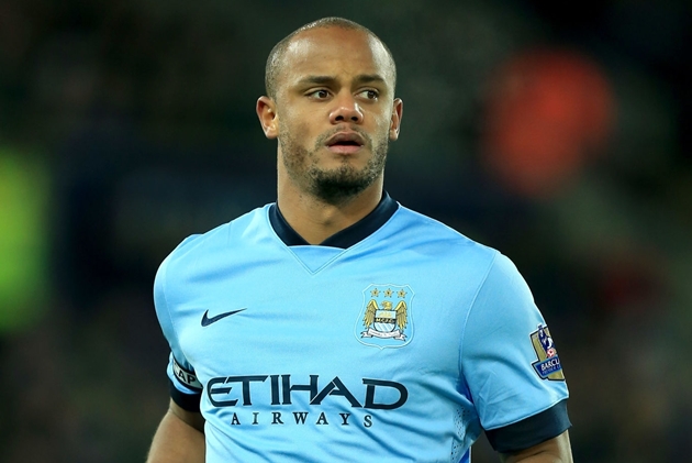 7. Vincent Kompany: 8,5 triệu euro là số tiền Manchester City đã phải bỏ ra để đưa cựu trung vệ người Bỉ về Etihad. Sau 11 năm, Kompany đã góp công lớn giúp The Citizens có 14 lần bước lên bục vinh quang.