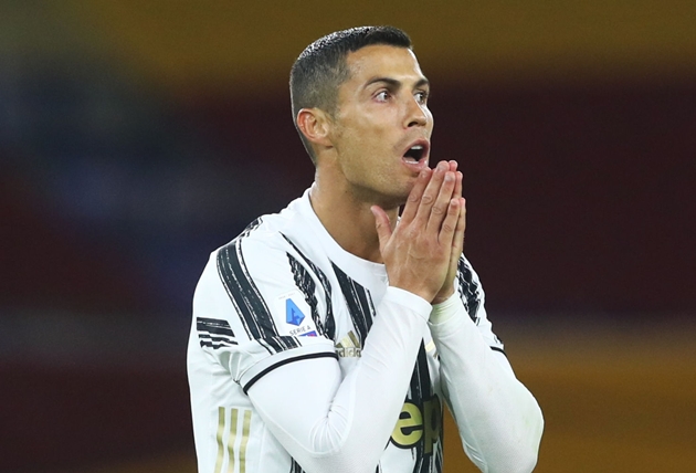 =10. Cristiano Ronaldo: 60 triệu euro. Do vấn đề tuổi tác, giá trị của tiền đạo người Bồ Đào Nha đang dần sụt giảm.