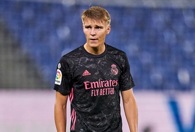 Martin Odegaard từng nổi tiếng khi còn rất trẻ. Sau quãng thời gian sa sút, hiện tại, anh đang được HLV Zinedine Zidane trọng dụng ở Real Madrid.
