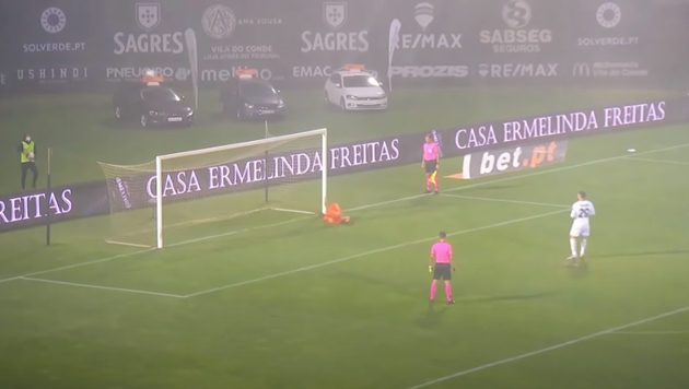 Đến lượt sút thứ 8, Lorenzo Colombo của AC Milan đã đưa bóng bay lên trời. Tuy nhiên, sau đó, Gianluigi Donnarumma đã sửa sai cho đồng đội bằng việc cản phá thành công cú sút của Nelson Monte.