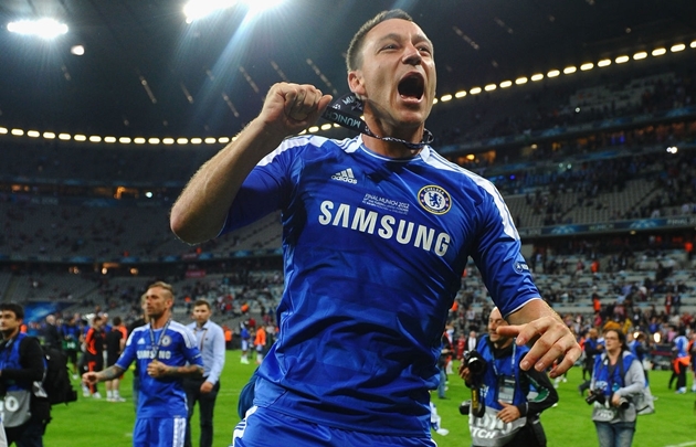 Trung vệ thòng: John Terry. Cũng giống như Carles Puyol, Fernando Torres rất ấn tượng với tố chất thủ lĩnh của cựu đội trưởng Chelsea.