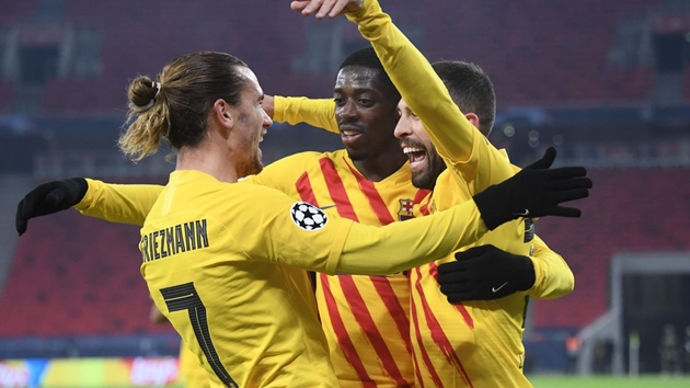 4. Barcelona: Rơi vào bảng đấu có sự xuất hiện của Juventus, Dinamo Kiev và Ferencvaros, Blaugrana đã thể hiện phong độ xuất sắc khi giành trọn vẹn 15 điểm.