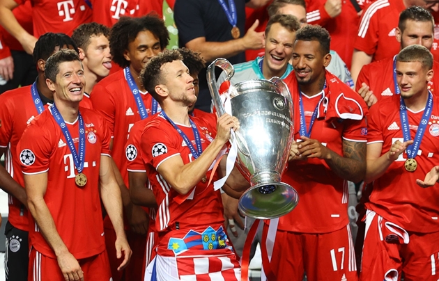 3. Ivan Perisic: Sau khi cùng Bayern Munich giành "cú ăn 3" ở mùa giải 2019-2020, tiền vệ người Croatia được kỳ vọng sẽ giúp Antonio Conte truyền đạt kinh nghiệm săn danh hiệu cho các cầu thủ Inter Milan.