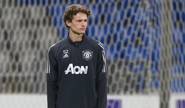 6. Max Taylor: Không may mắn như các đồng đội ở Manchester United, thủ môn 21 tuổi mới chỉ có 1 lần khoác áo Kidderminster Harriers trước khi National League North dừng lại do COVID-19.