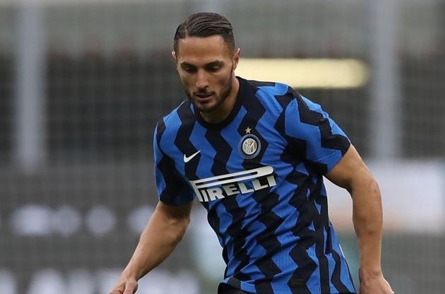 Hậu vệ trái: Danilo D'Ambrosio. HLV Antonio Conte đã hối thúc ban lãnh đạo Inter Milan gia hạn hợp đồng với "người hùng thầm lặng". Tuy nhiên, mọi chuyện vẫn chưa được hoàn tất.