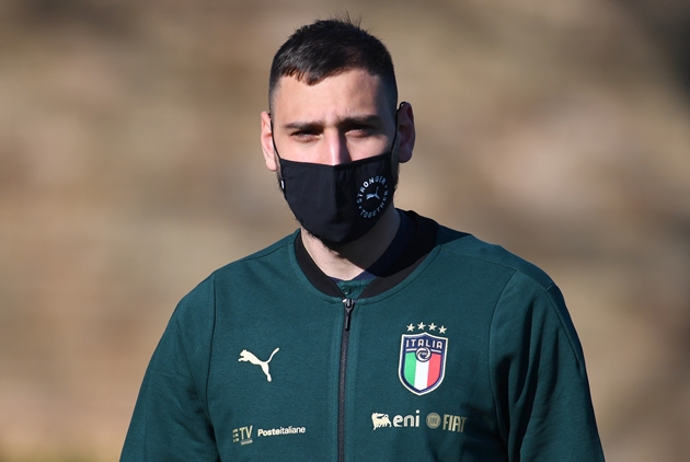 Nơi vị trí trấn giữ khung thành, Gianluigi Donnarumma đang nhận được sự tin tưởng rất lớn.