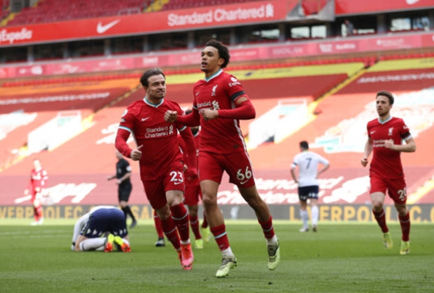 Trent Alexander-Arnold giúp The Kop giành chiến thắng.